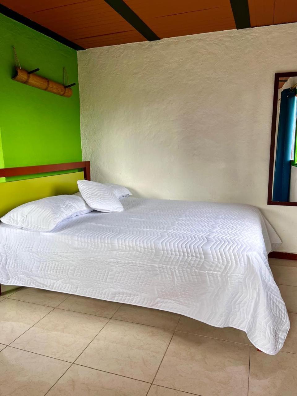 Hostal Bamboo Σαλέντο Εξωτερικό φωτογραφία